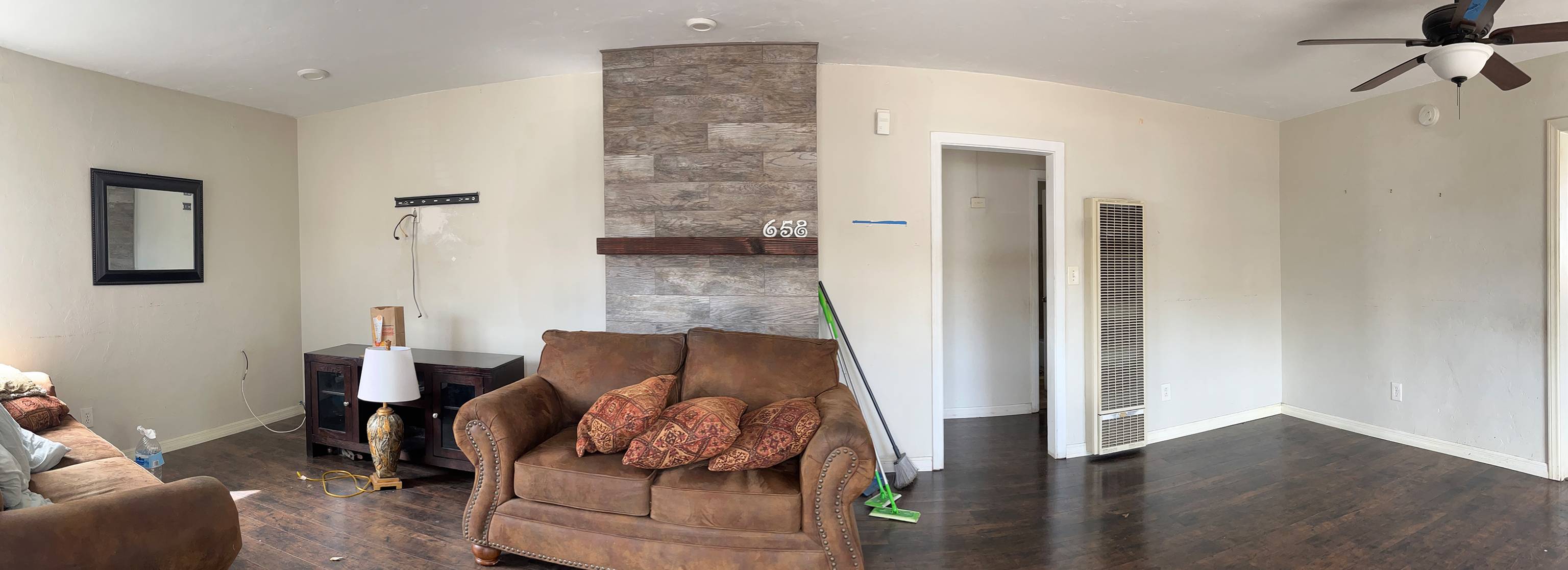 home-construction-team-on-site
