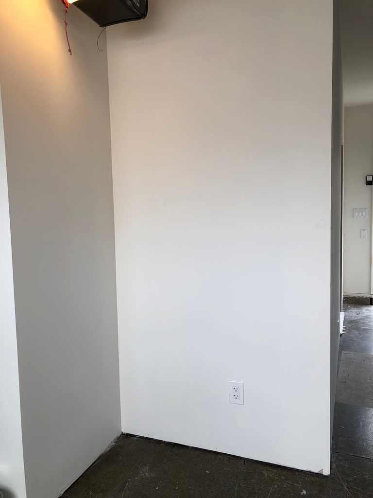 garage conversion textured return wall