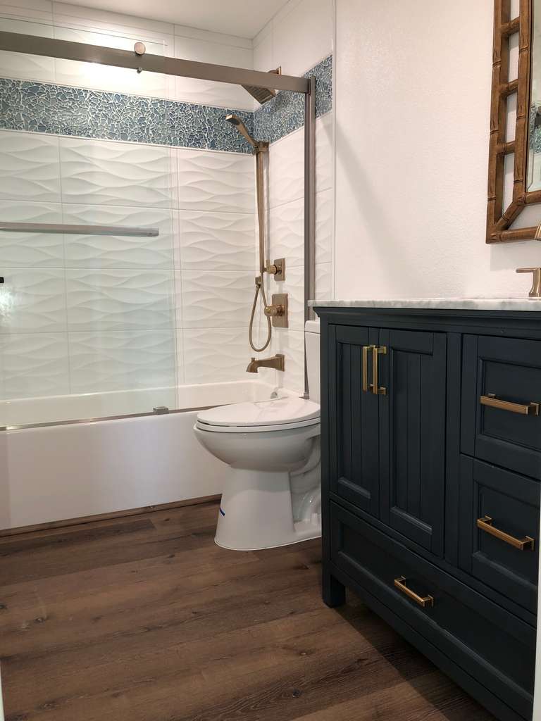 condo-remodel-bathroom-with-custom-shower