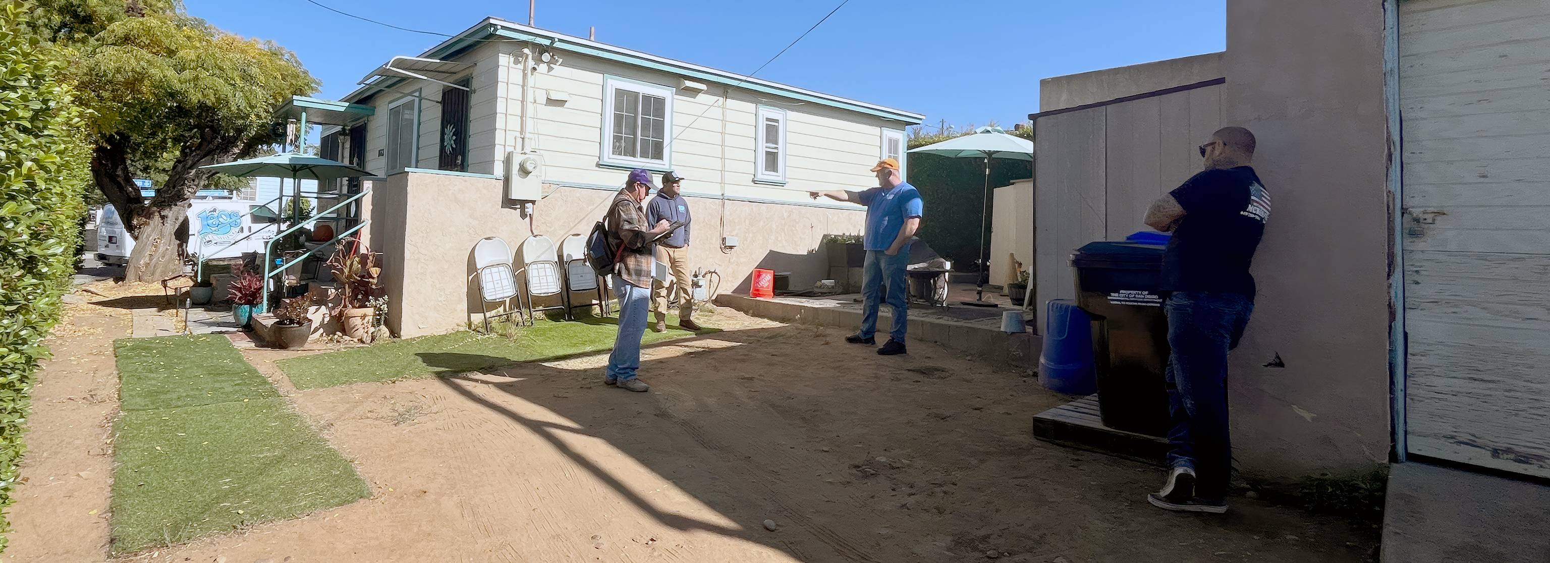 home-construction-team-on-site