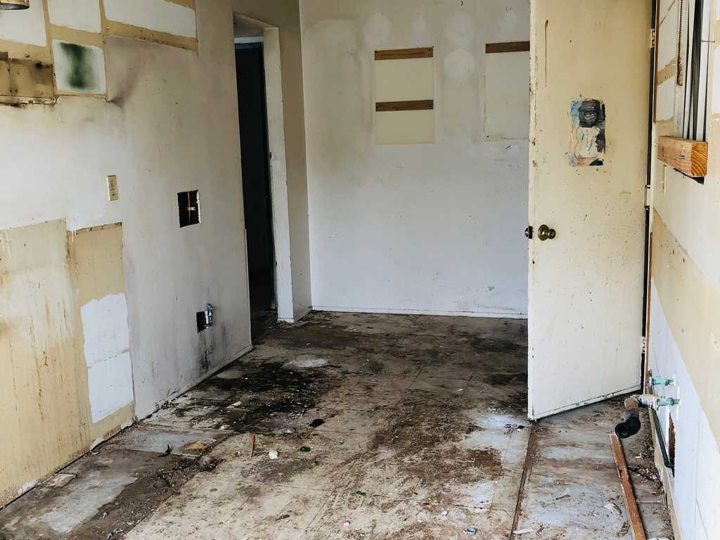 old kitchen gutted ready for remodel