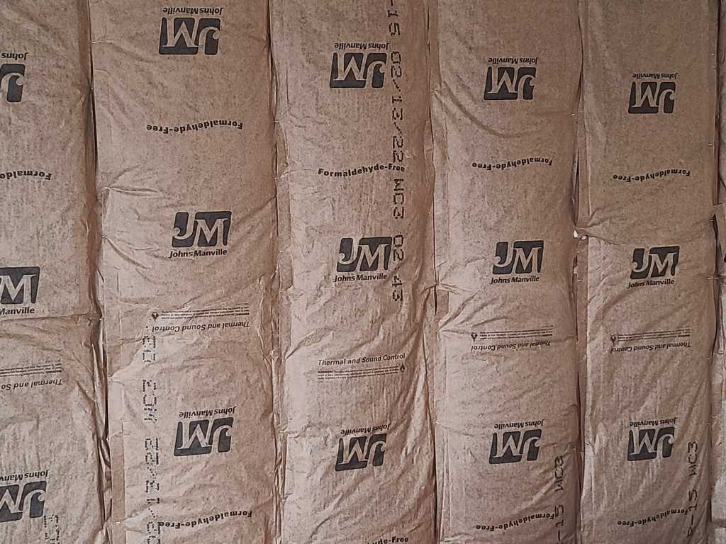 adu fiberglass insulation
