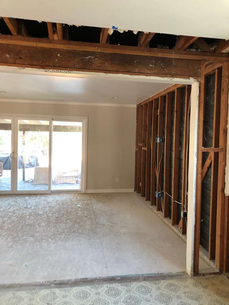 plaster-walls-removed-exposing-the-studs-load-bearing-header 