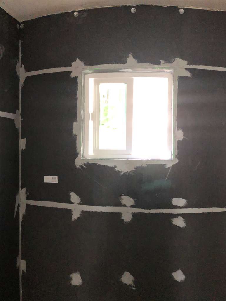sealing-greenboard-joints-and-corners-in-the-bathroom