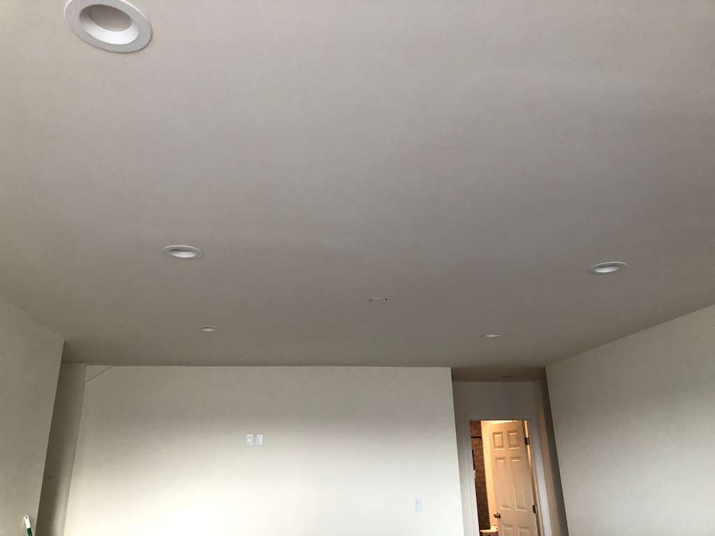 802c_drywall work-in-living-room-ceiling-in-home-addition.JPG