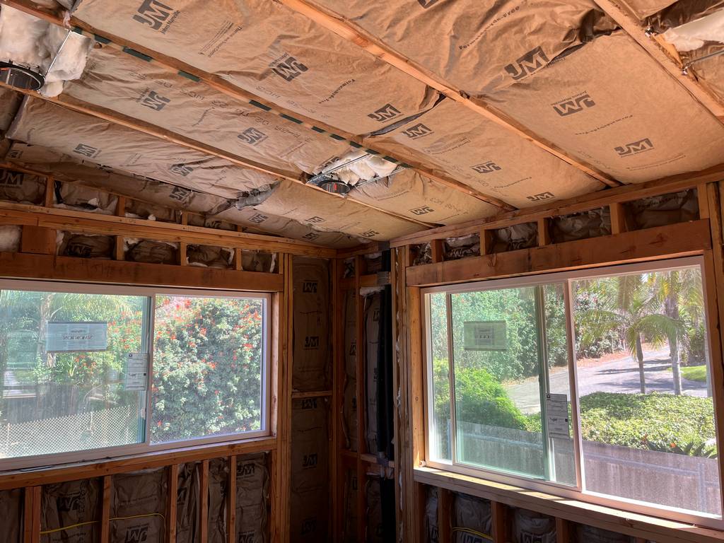 Fiberglass Insulation Between Ceiling Joists and Exterior Wall Framing