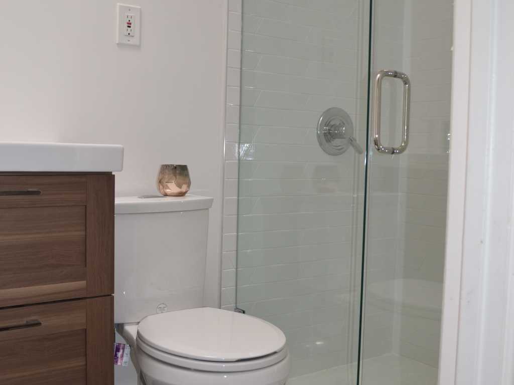Bathroom Remodel-NorthPark_7.JPG