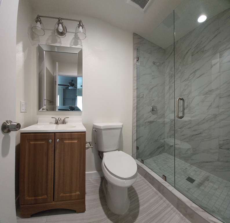 beautiful-finished-bathroom-for-front-unit-remodel